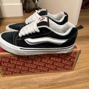 vans knu skull